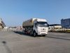 FAW Jiefang Yuchai 400HP 8x4 Bulk Feed Truck