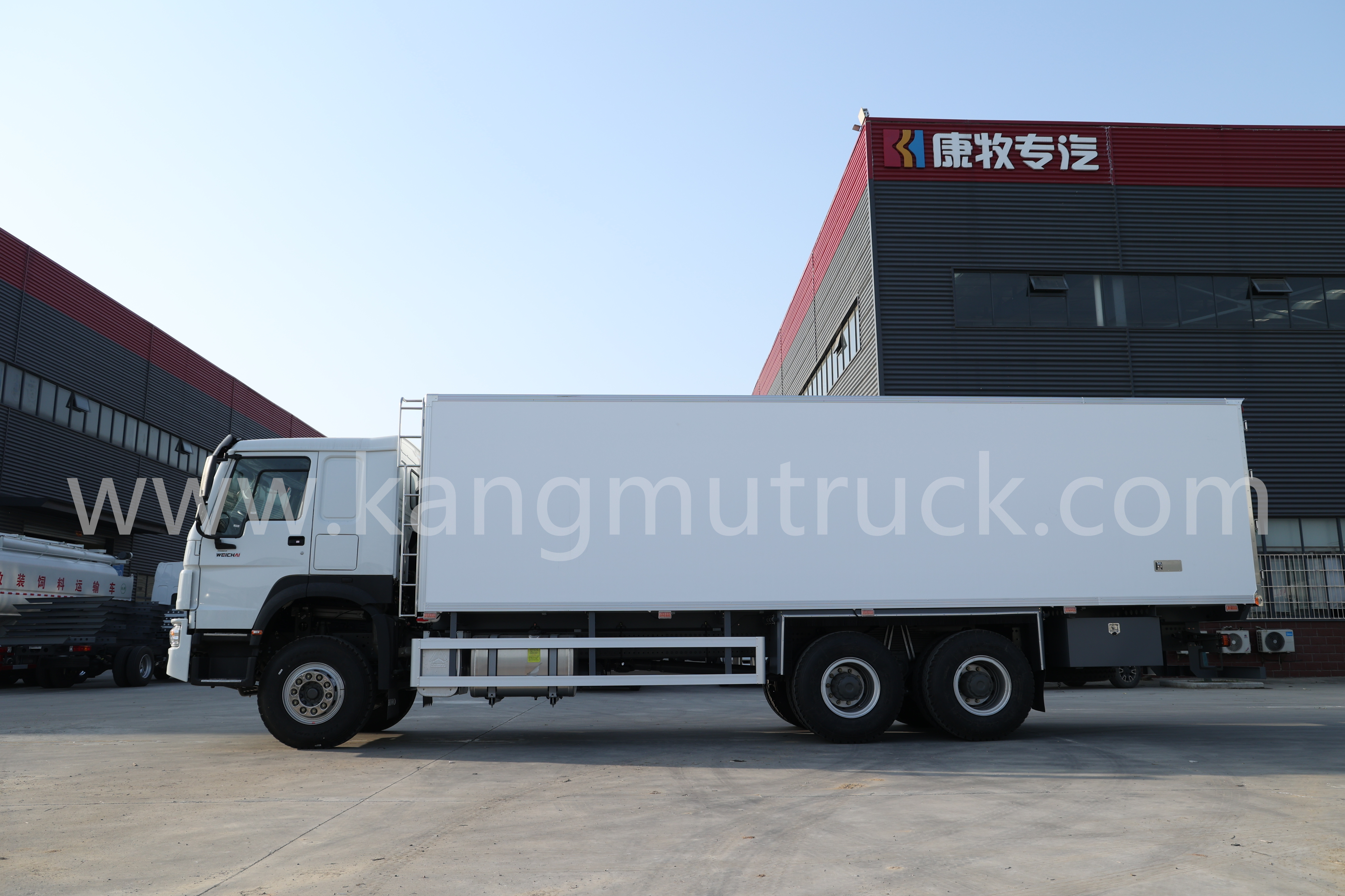 Sinotruk Howo 6x4 Truck refrigerato