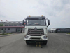 Sinotruk HOWO NX430 With 30KW Self-generator and 42CBM Bulk Feed Truck