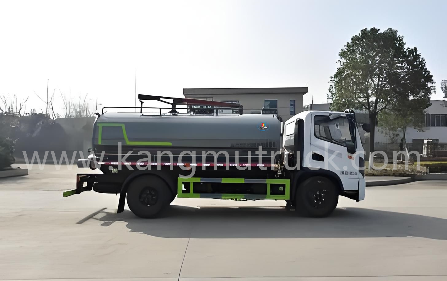 Dongfeng Huashen T3 9Cbm 165HP Cesspit Emptier And Suction Truck