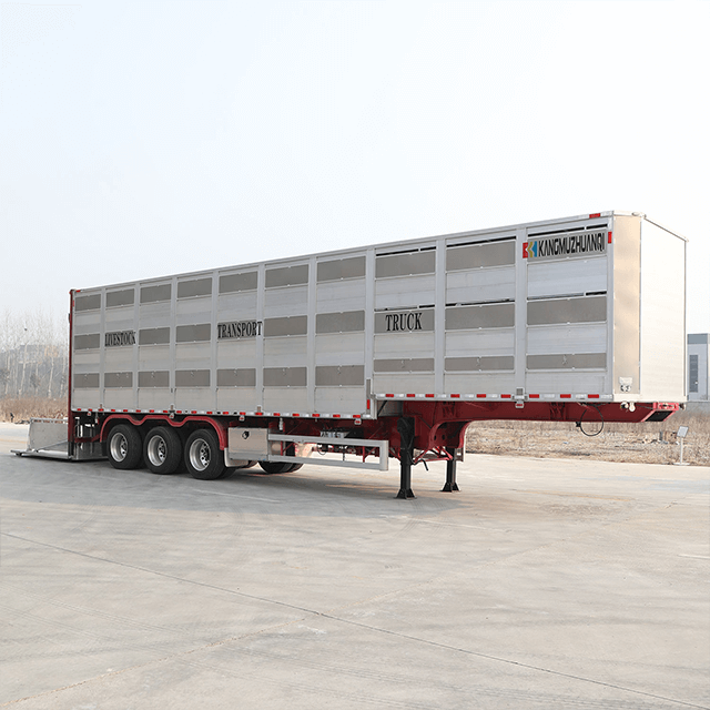 3 Axles Livestock Transport Trailer for Pig Swine Goats Sheep Animal Delivery