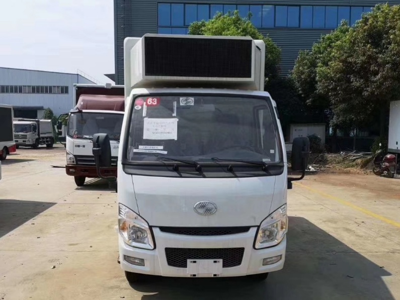 Advertising LED Screen Truck with Stage