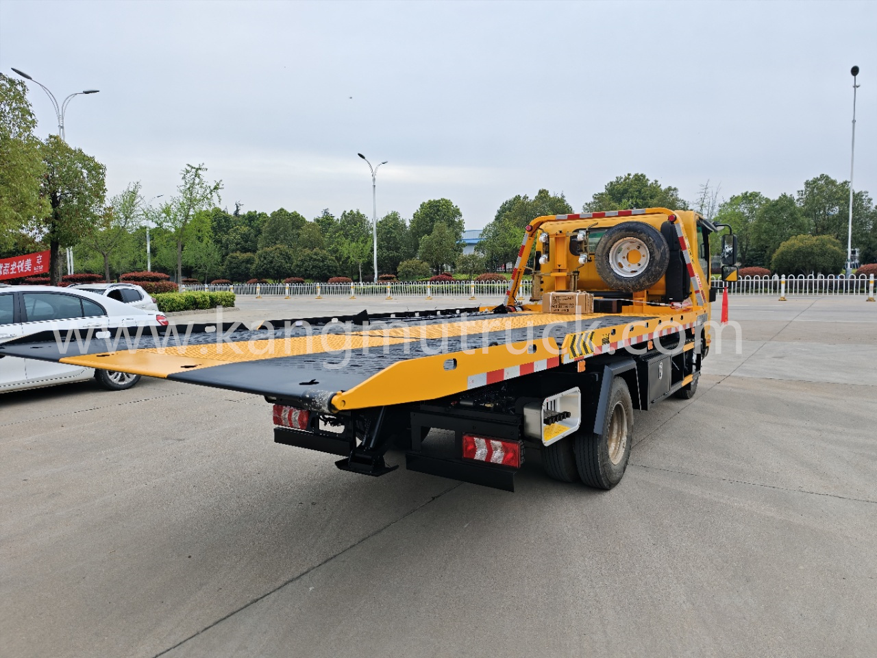 JAC Q6 Original 160hp Wrecker Track Recovery Truck