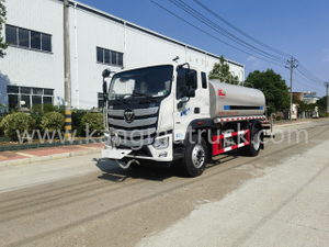 Foton Ouman 3950 Green Spray Truck