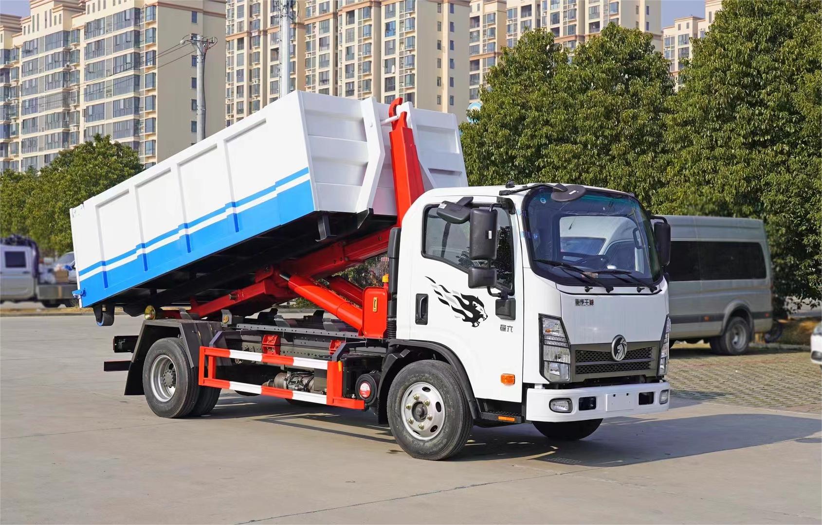 3300 Wheelbase Hook Arm Garbage Truck
