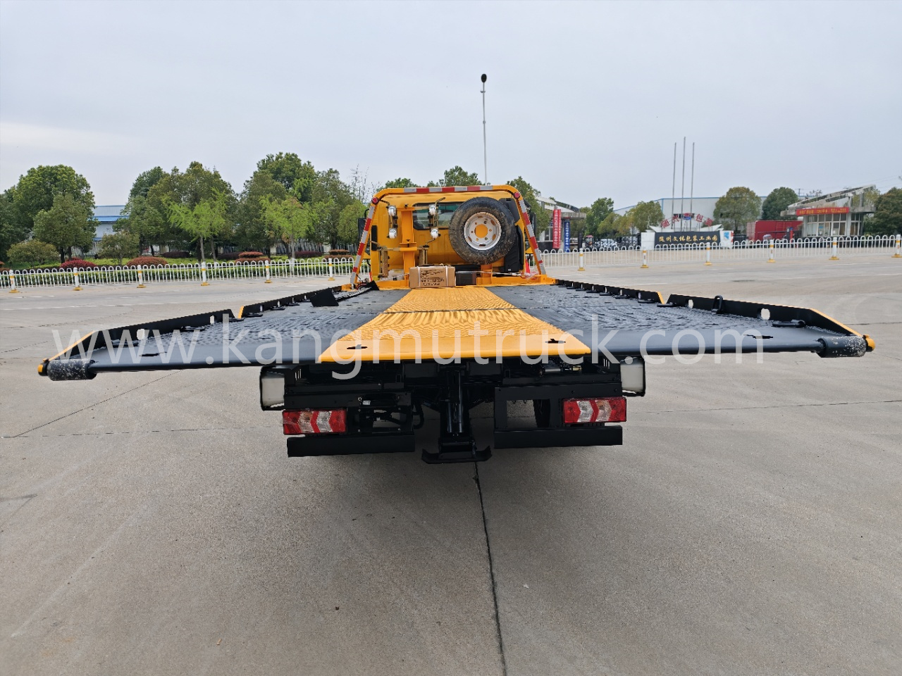 JAC Q6 Original 160hp Wrecker Track Recovery Truck