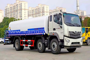 Foton Era Leader ES7 Light Three-Axle 22-Cubic-Meter Dust Suppression Truck