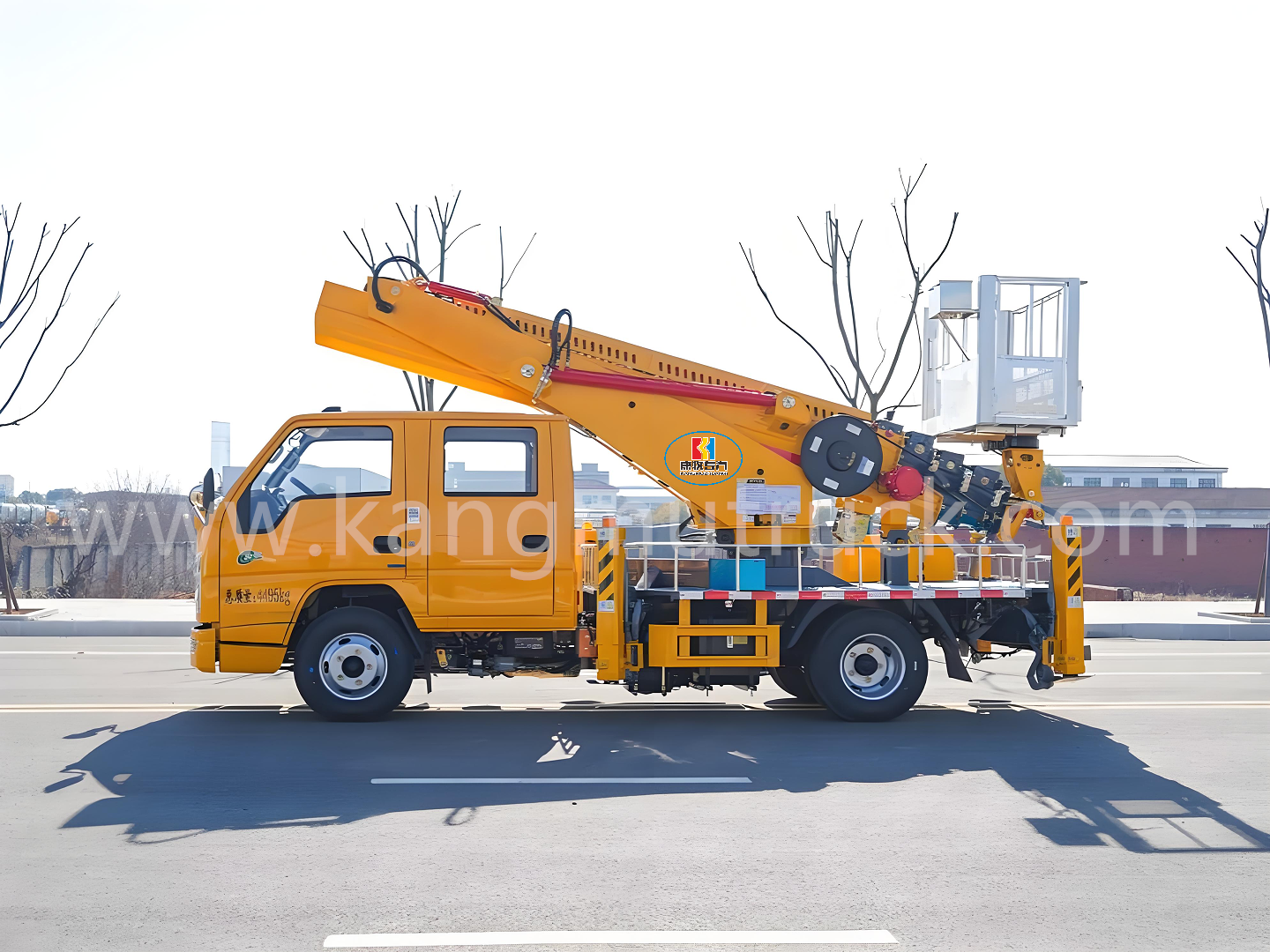 JMC Shunda 23-Meter Double-Row-Seat Aerial Lift Truck 