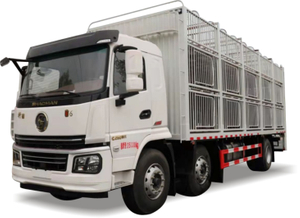 SHACMAN Livestock Transport Truck