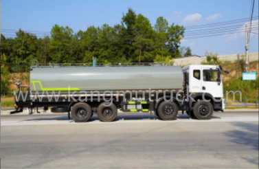 Dongfeng Huashen 30CBM Sprinkler Truck
