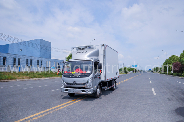FOTON 4.2M 158HP Refrigerated Truck