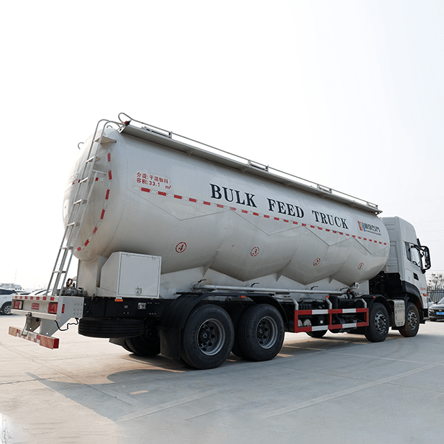 Dongfeng Brand 31 Tons 33000 Liters 8X4 Bulk Feed Truck for Animal Feed Delivery