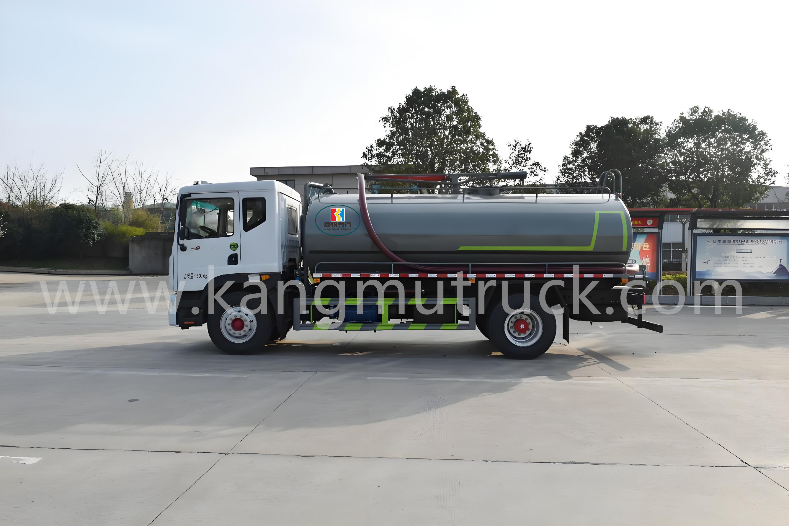 Dongfeng D9 15m³ da 230 CV bimbo vuoto e aspirazione camion