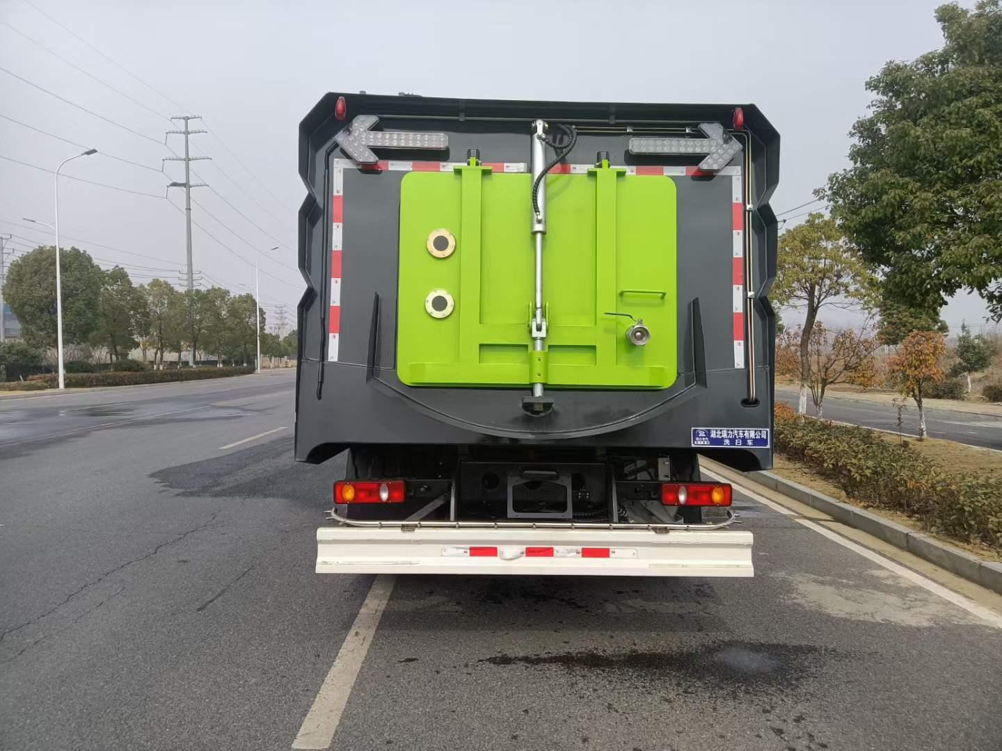 Dongfeng KR Street Sweeper Truck