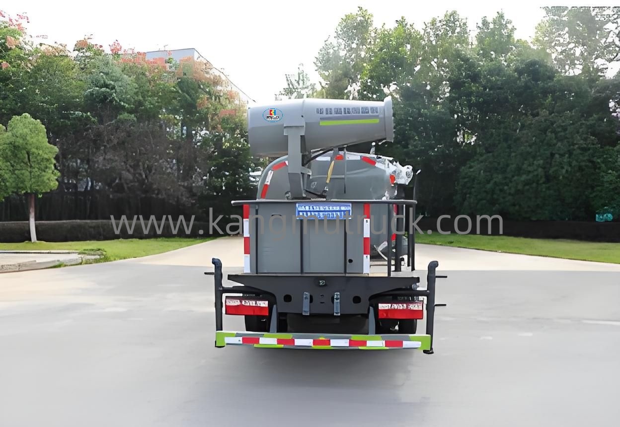 Dongfeng Furuka Yunnei 126Hp ឡានបាញ់ថ្នាំបាញ់ថ្នាំ 5CBM