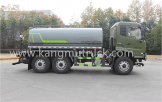 Dongfeng KR 6WD 10.3CBM Sprinkler Truck
