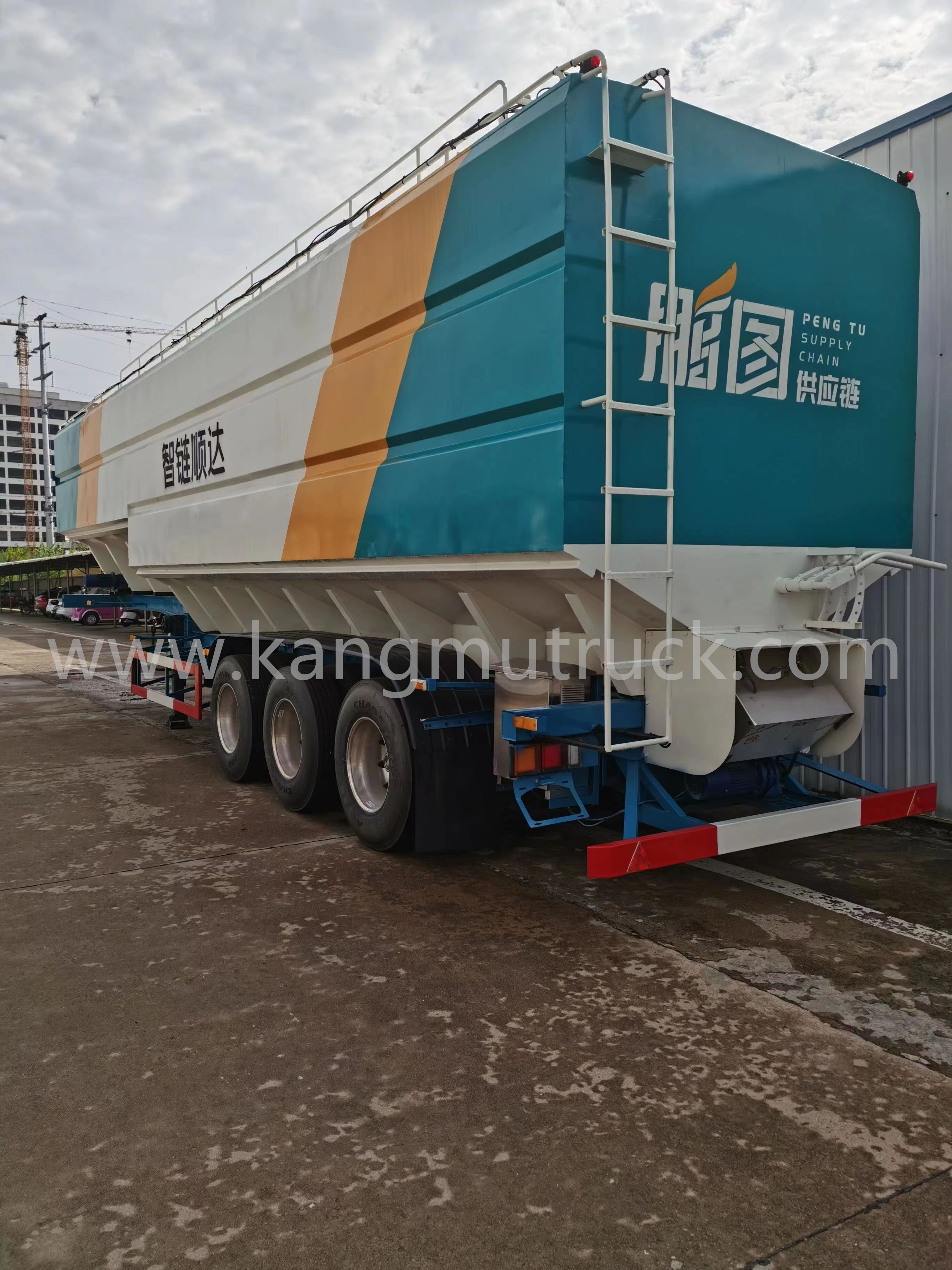 11.7m 3-Axle Grain Transport Trailer