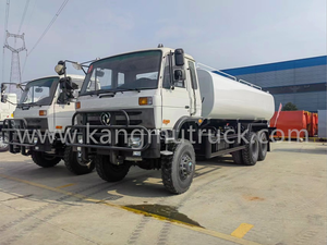  ឡានដឹកទំនិញធុងទឹកទឹក 6x6 2000