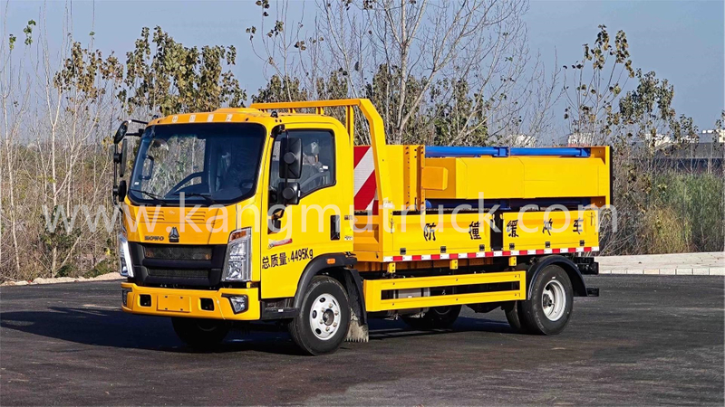 SINOTRUCK 100K ANTI-COLISION PAFFER TRUCK