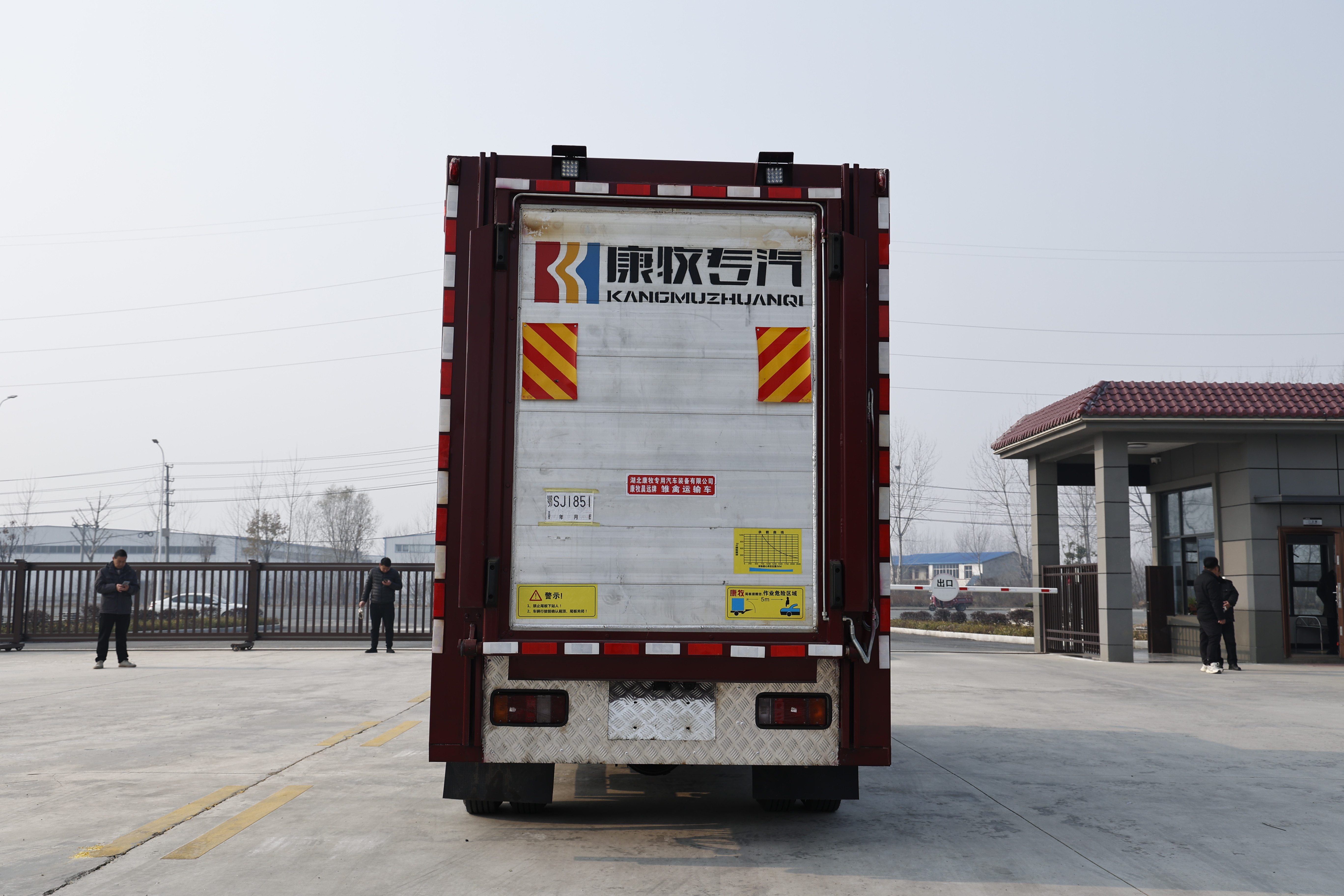 Isuz Livestock Tansport Truck