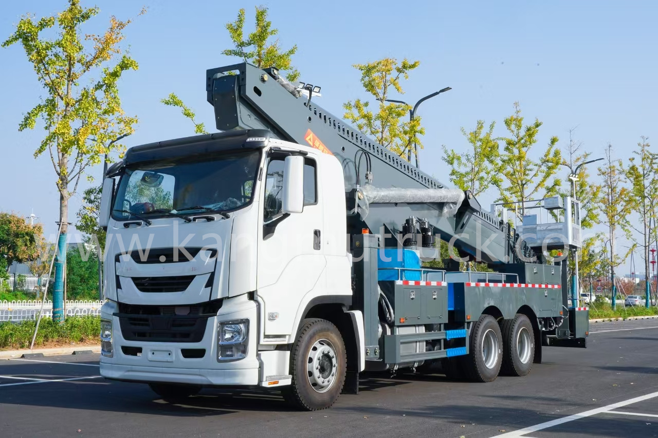 ISUZU 56-meter Aerial Lift Truck