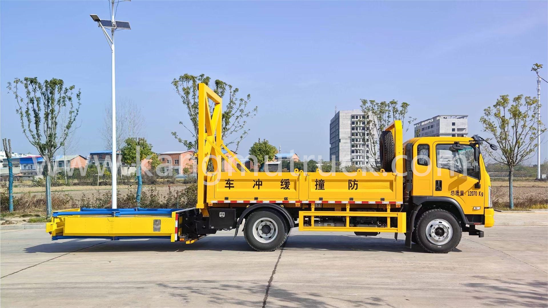 Dayun 100k Anti-Colision Buffer Truck