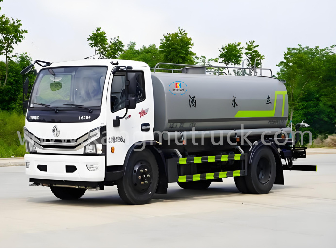 Dongfeng Dolika 9 CBM 156HP Sprinkler Truck