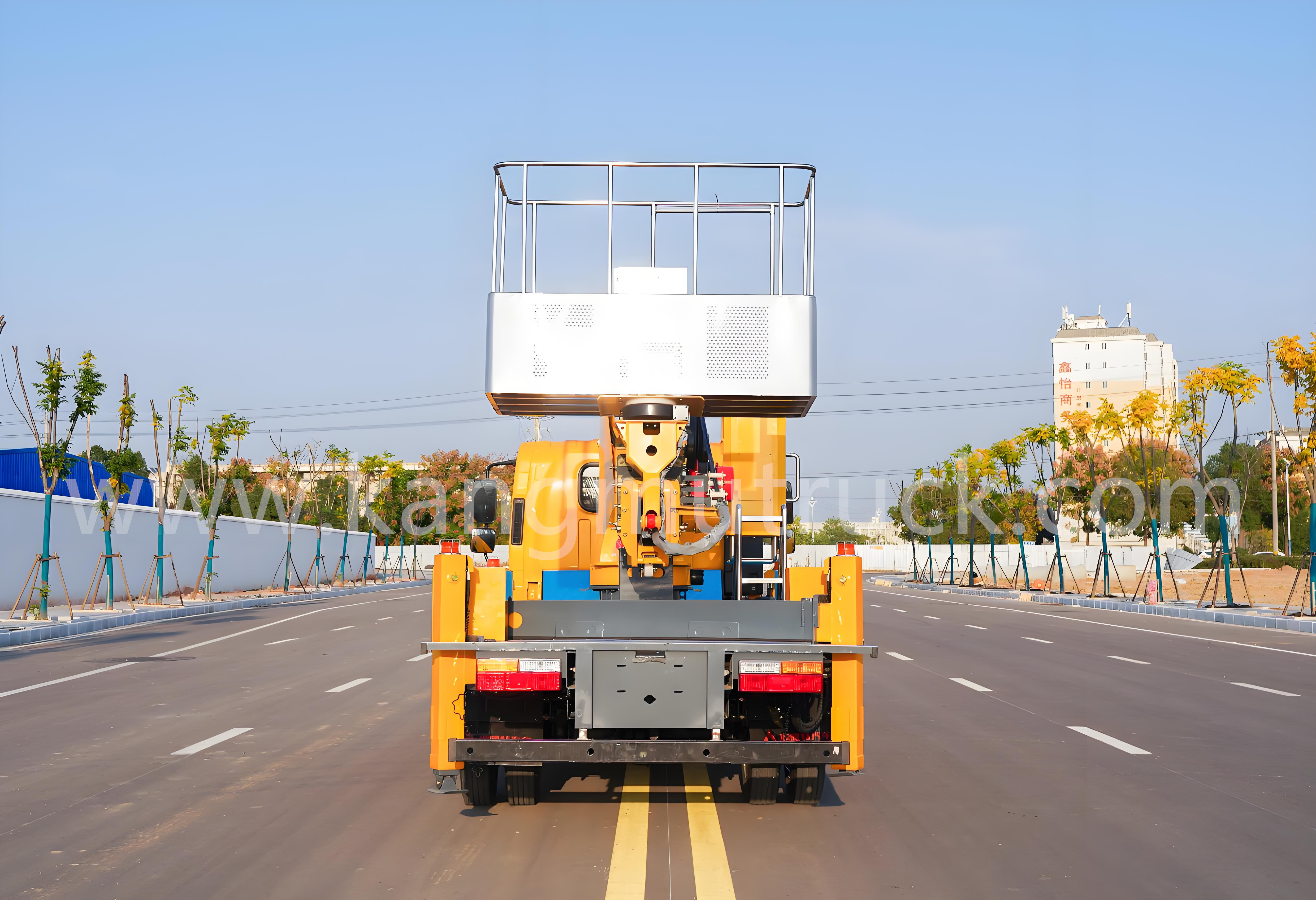ISUZ 23-meter Arial Lift Truck
