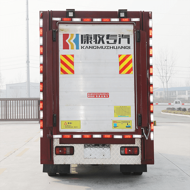 Isuz Livestock Poultry Animal Transport Truck