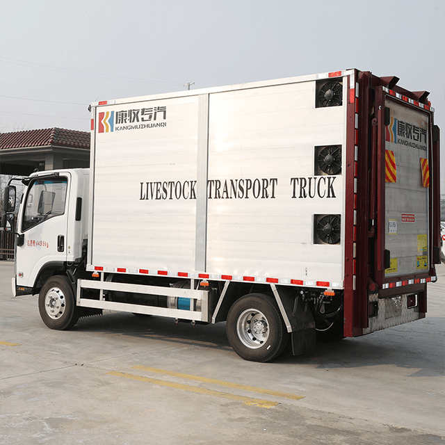 Isuz Livestock Poultry Animal Transport Truck