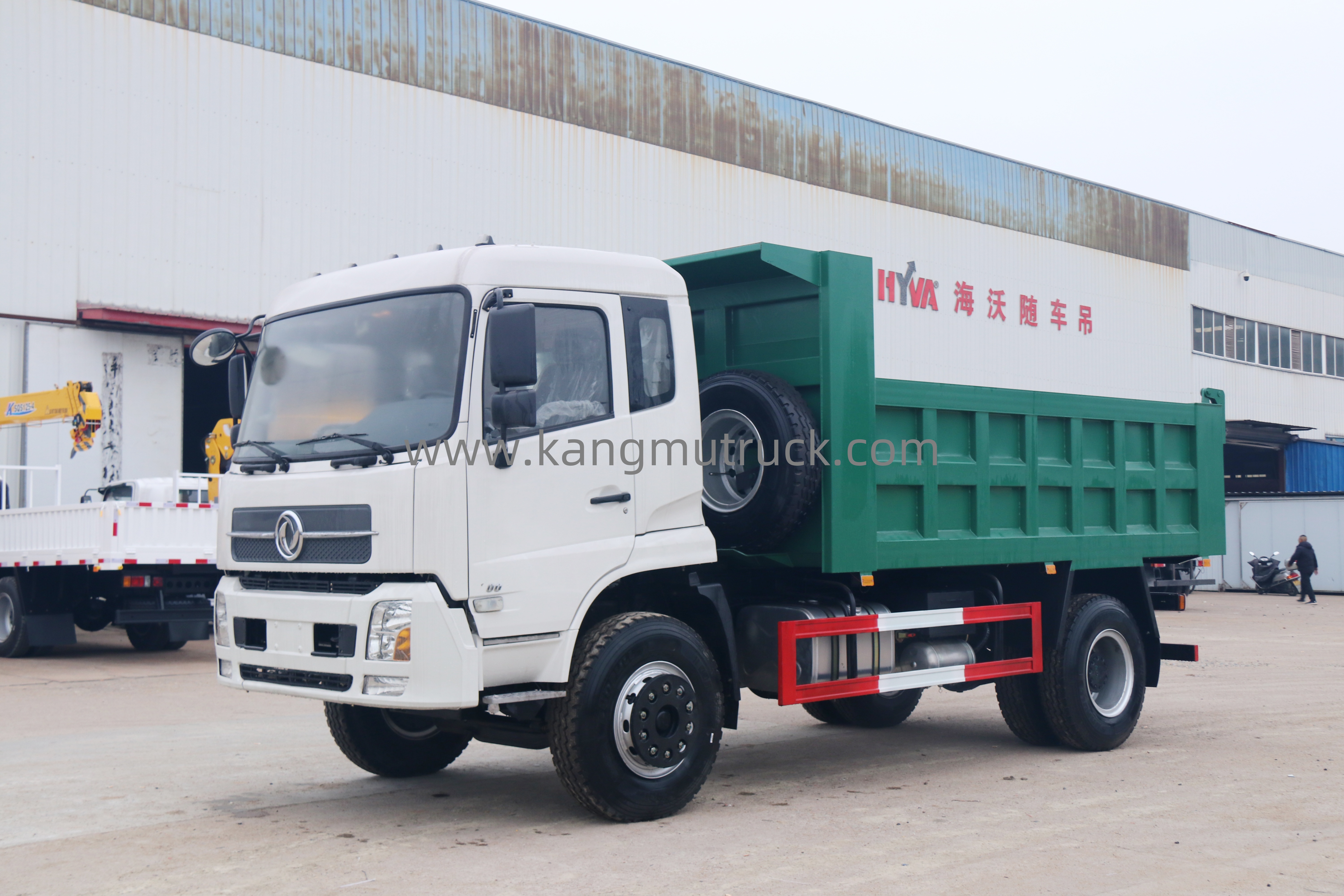 EQ3182E Dump Truck