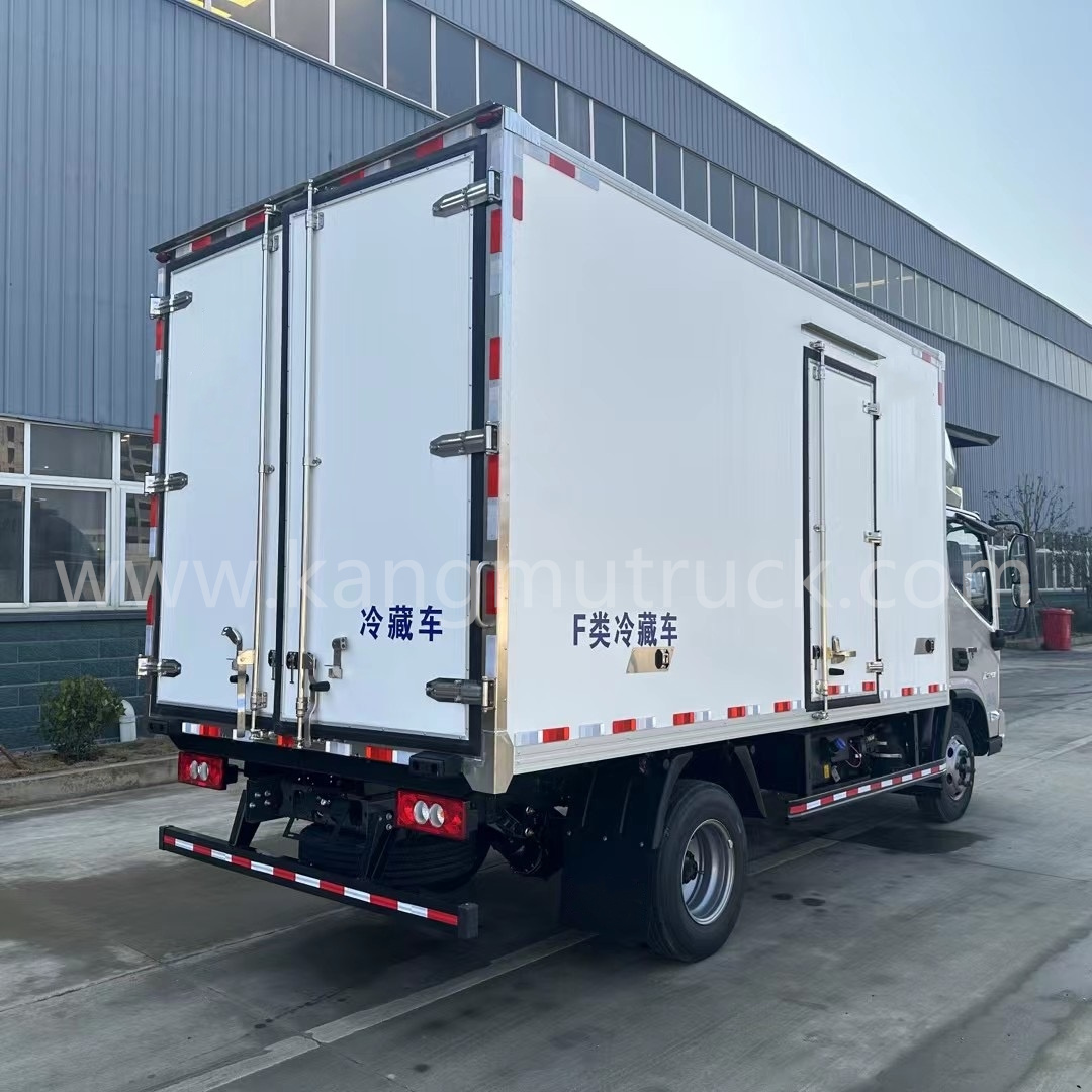 FOTON 4.2M 160HP Big Capacity Refrigerated Truck 
