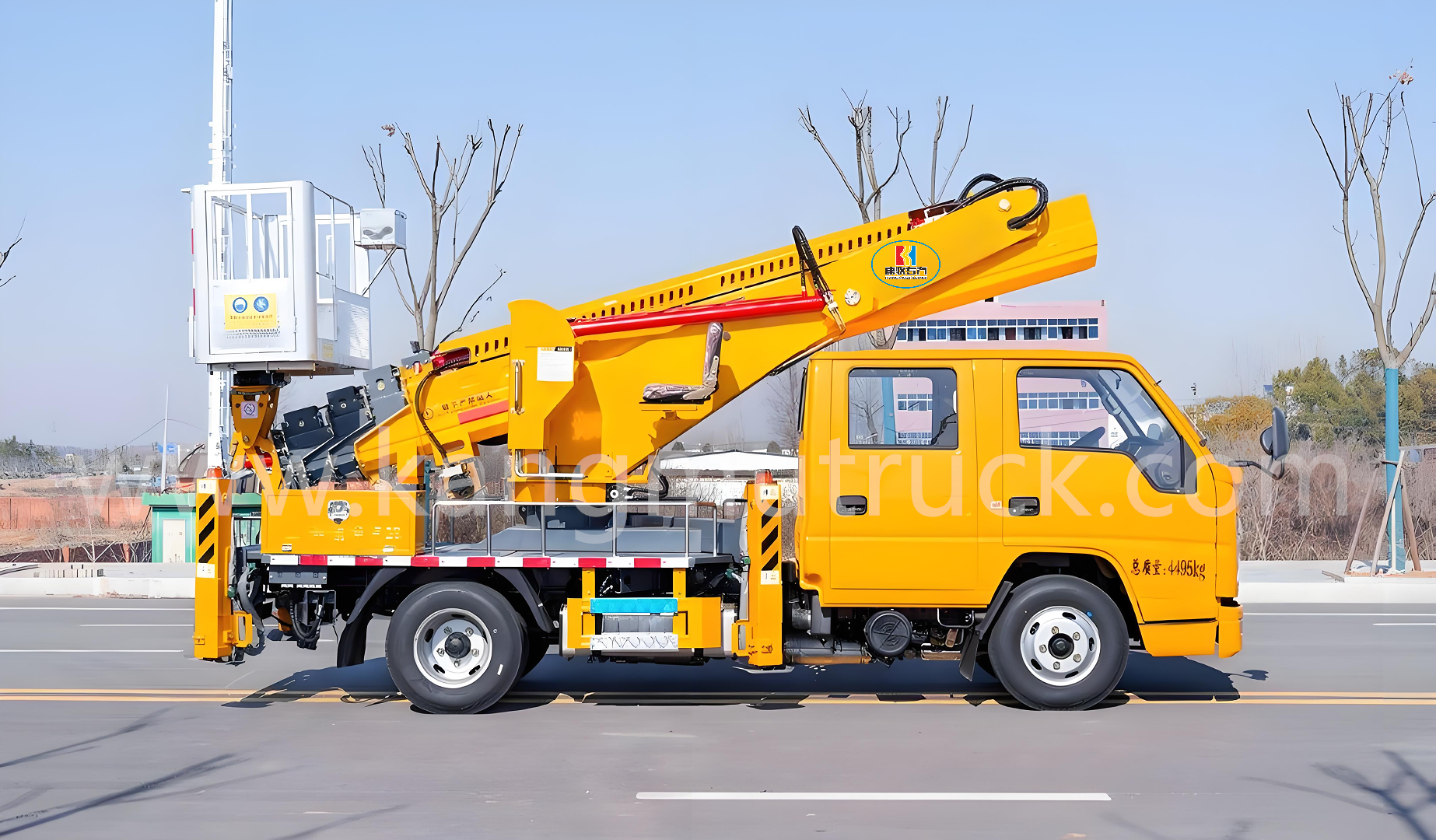 JMC Shunda 23-Meter Double-Row-Seat Aerial Lift Truck 