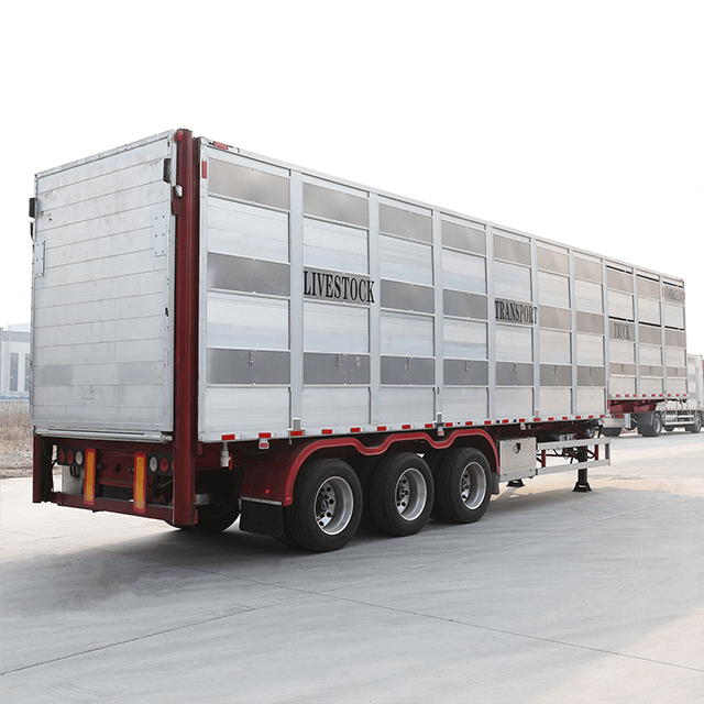 3 Axles Livestock Transport Trailer for Pig Swine Goats Sheep Animal Delivery