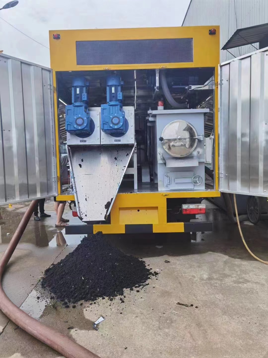 Water Purification Truck