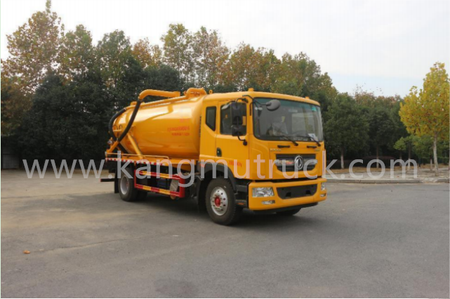 Kangmu D9 Cummins 230HP 10Cbm Sewage Suction Truck