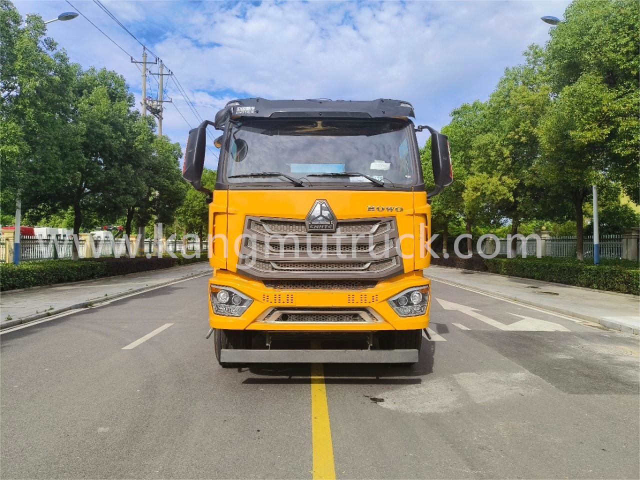 HOWO 12 Ton Large Board Wrecker Tow Recovery Truck