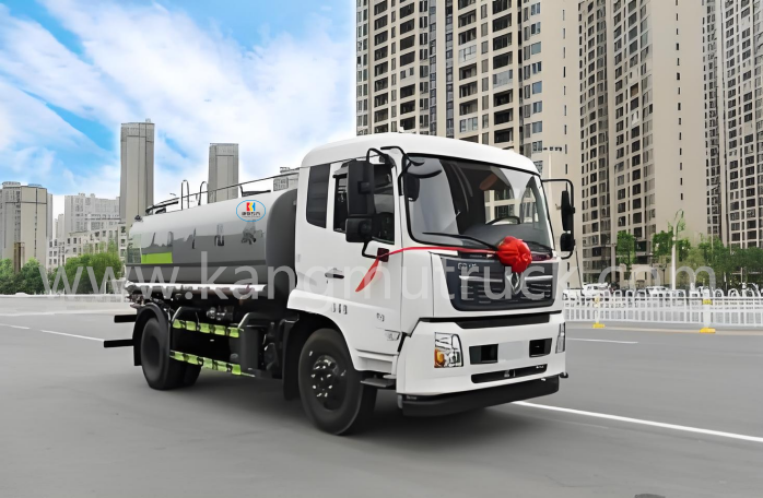 Dongfeng KR 12CBM 210HP Sprinkler Truck