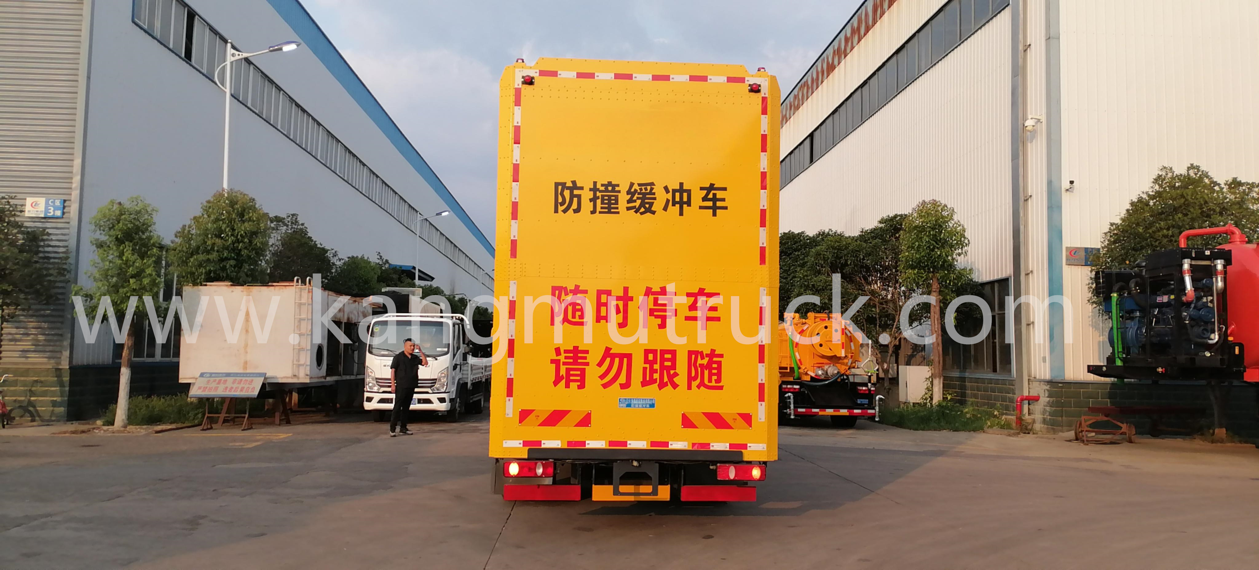 Dongfeng 100k Trck za preprečevanje trka proti zatiranju