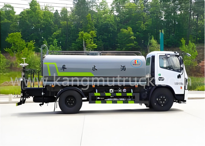 Dongfeng Dolika 9 CBM 156HP Sprinkler Truck