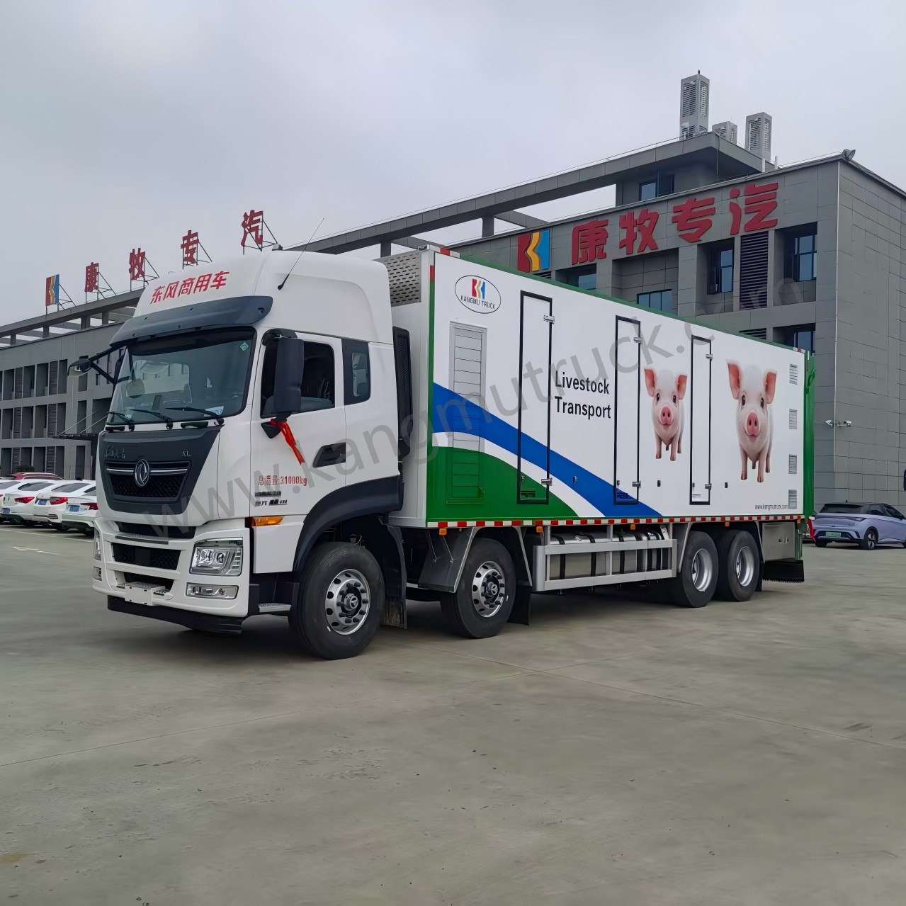 DONGFENG 8X4 LIVESTOCK TRANSPORT TRUCK